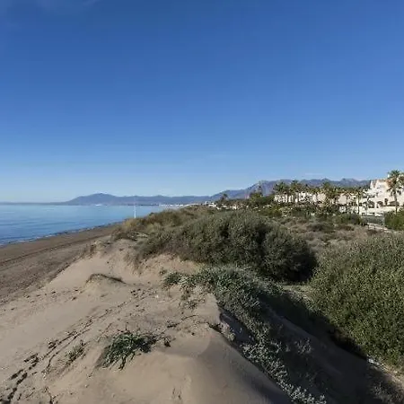 Apartment Located Right On The En Romana Playa Marbella