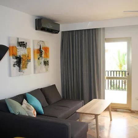 Located Right On The En Romana Playa * Marbella